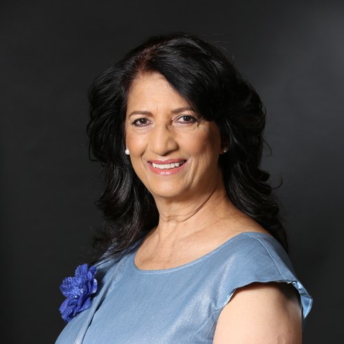 Dr Julieka Bayat